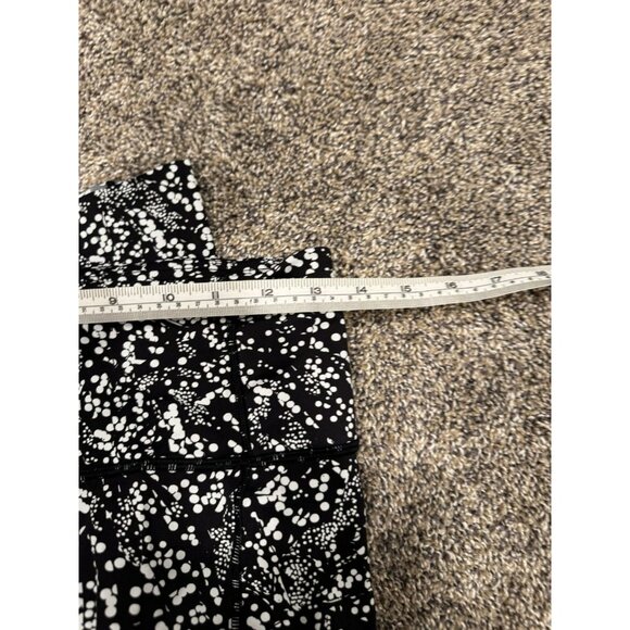 Lululemon Fast Free Crop II *Nulux 19" Chirasu Black Sz 8 EUC - Picture 4 of 6